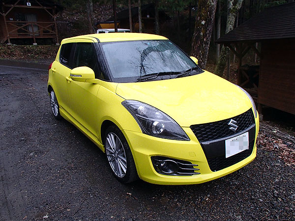 ＳＵＺＵＫＩ　スイフト